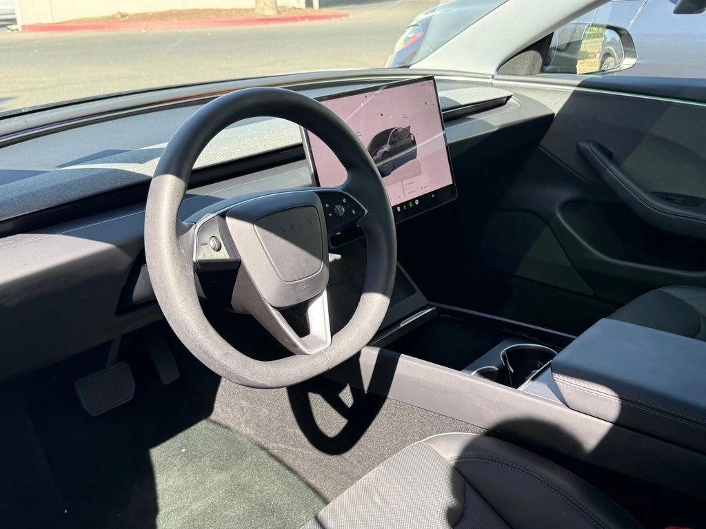 tesla model 3 2025 5YJ3E1EA8SF042863 image tesla model 3 2025 5YJ3E1EA8SF042863 image